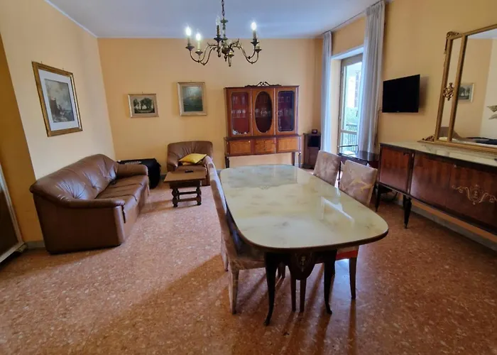 Da Nonna Santa Home&private Parking Appartamento *